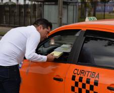 Detran realiza ações educativas em homenagem ao dia do motorista em Curitiba