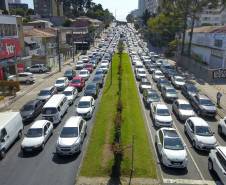 Governo quer diminuir em 50% o valor cobrado para registro de veículos financiados