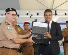 O governador Beto Richa entrega nesta terça-feira (21), em Curitiba, 384 bafômetros para uso em blitz de trânsito realizadas pela Polícia Militar do Paraná