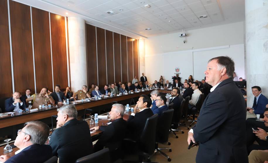 Paraná já emite Registro de Licenciamento de Veículo eletrônico