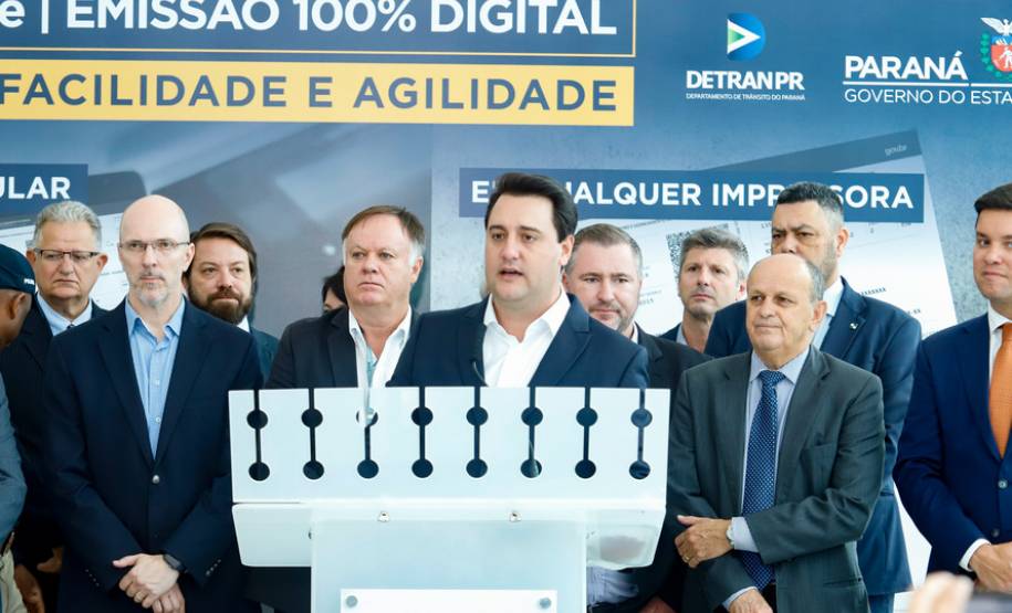 Paraná já emite Registro de Licenciamento de Veículo eletrônico