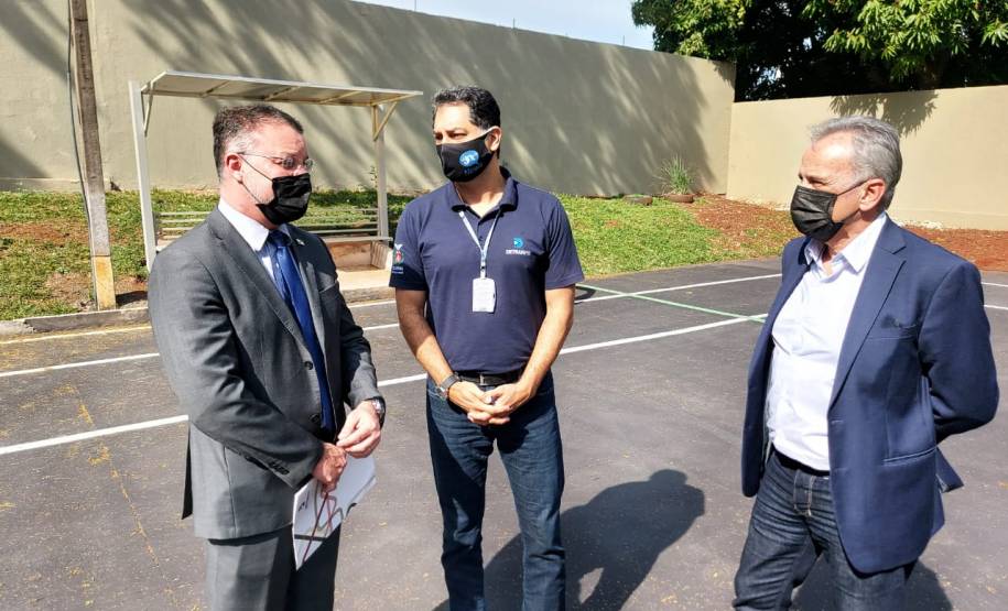 Detran-PR vai transformar ônibus doado pela Receita Federal em posto móvel de serviços de trânsito