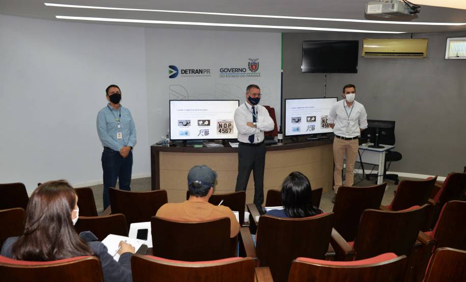 Detran-PR capacitou 772 novos vistoriadores veiculares em 2021