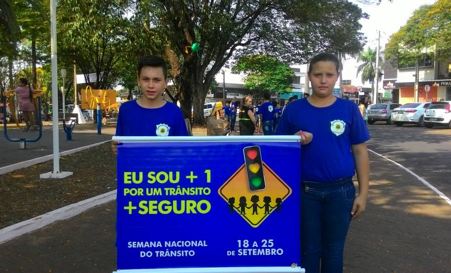 As unidades do Departamento de Trânsito do Paraná (Detran) realizaram, entre os dias 18 e 25 de setembro, uma série de atividades em referência a Semana Nacional do Trânsito. Pensando nisso, a autarquia traz nesta segunda-feira (25) um balanço das blitzes educativas, palestras, brincadeiras e teatros de conscientização que ocorreram no interior do estado.