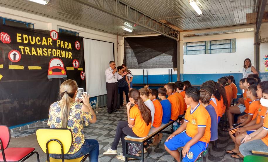 As unidades do Departamento de Trânsito do Paraná (Detran) realizaram, entre os dias 18 e 25 de setembro, uma série de atividades em referência a Semana Nacional do Trânsito. Pensando nisso, a autarquia traz nesta segunda-feira (25) um balanço das blitzes educativas, palestras, brincadeiras e teatros de conscientização que ocorreram no interior do estado.